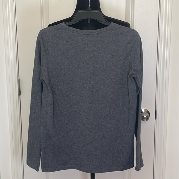 Lands End Relaxed Fit Gray Long Sleeve Shirt Size S (6-8) - Picture 2 of 5